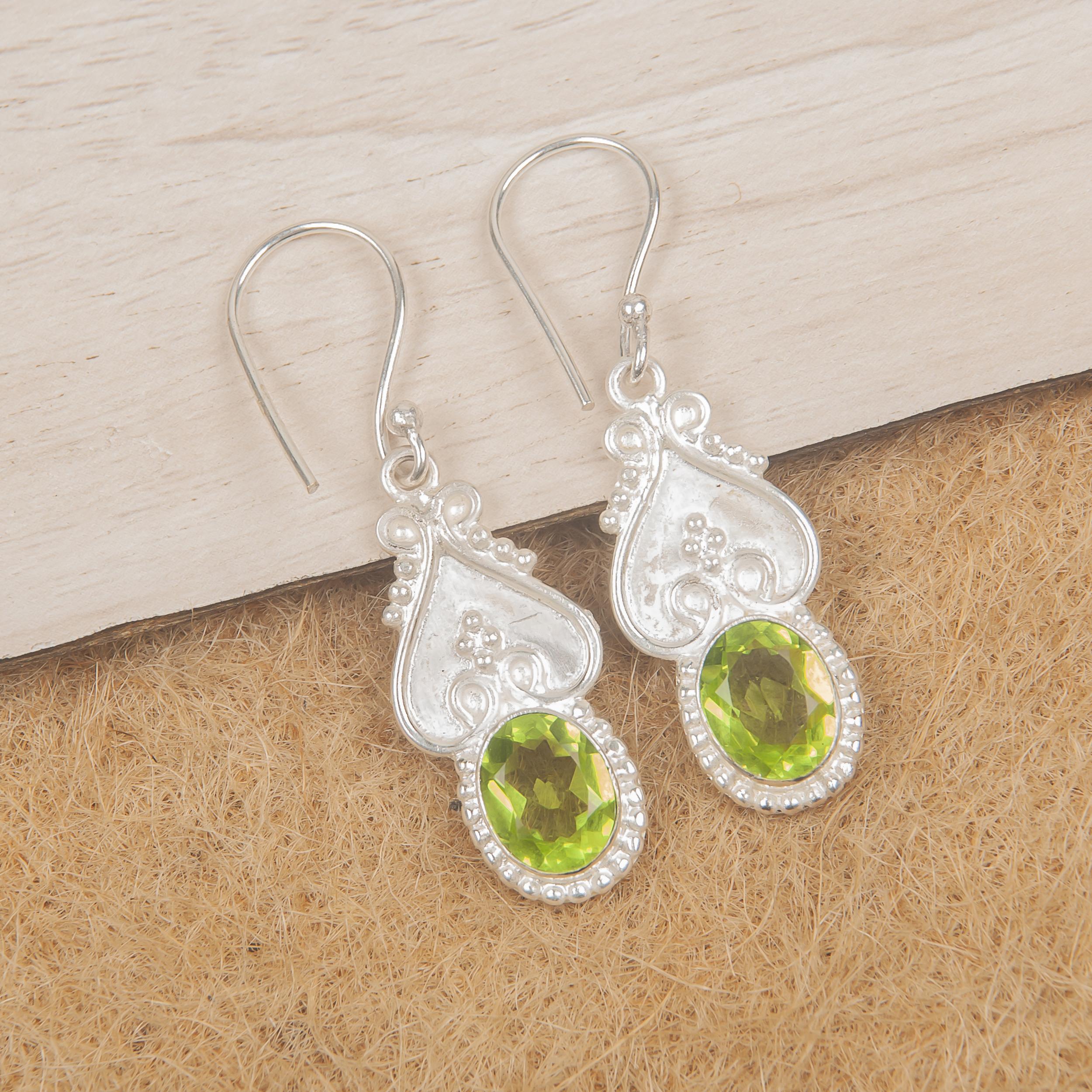 

Серьги с драгоценными камнями из перидота, серьги из чистого серебра 925 пробы, серьги ручной работы с камнями по месяцу рождения, подарок для него 1.81 inches зелёный