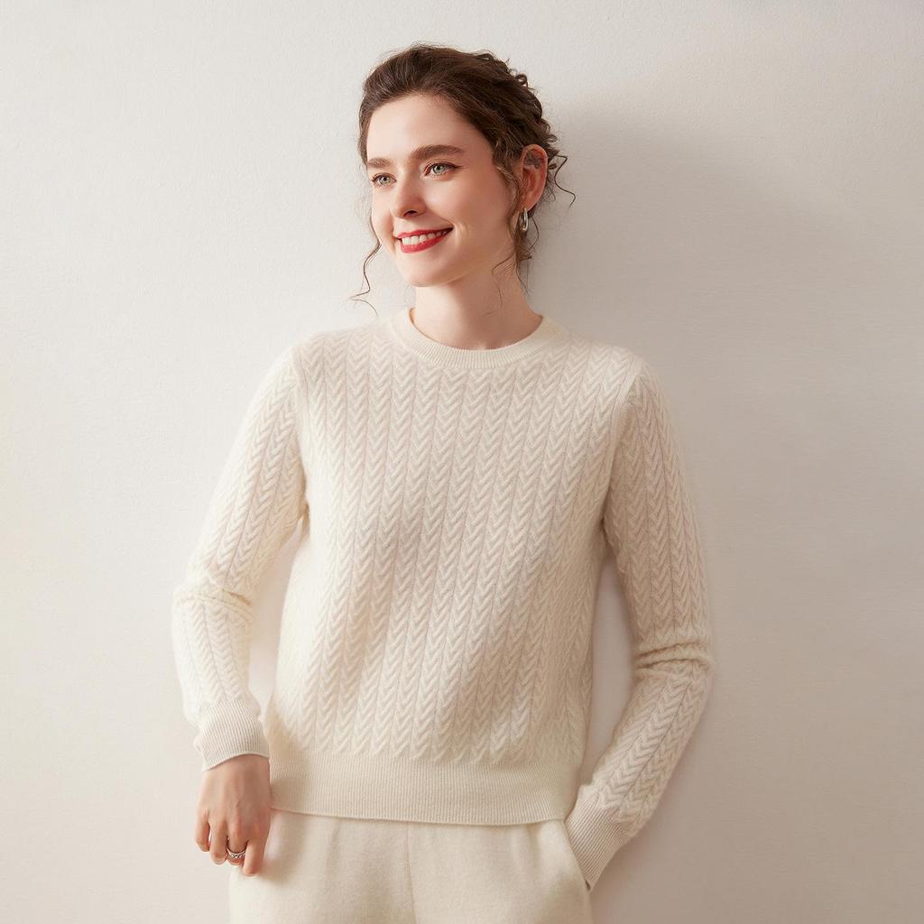 Autumn/Winter 2025 Women's Cashmere Cable Knit Sweater - Round Neck, Loose Fit, Slimming Style