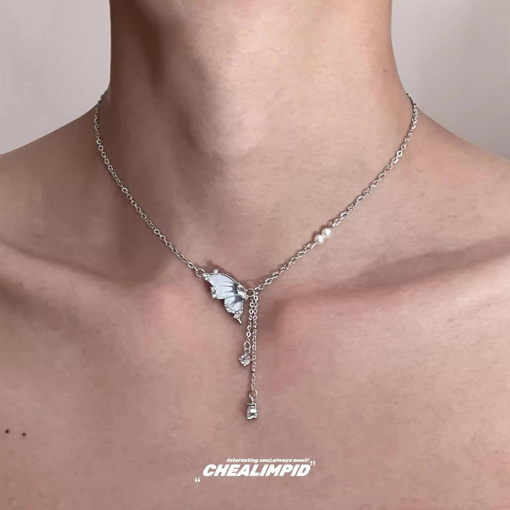 Retro Spicy Girl Butterfly Punk Leather Choker Necklace