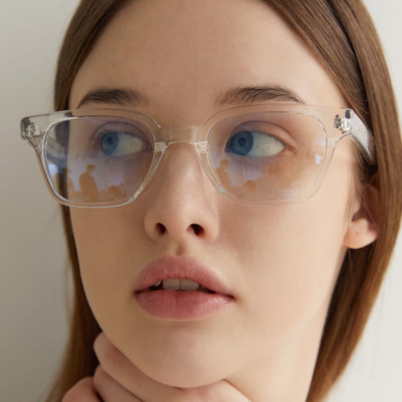 

One Brilliant Ismael-OB265-Crystal FREE