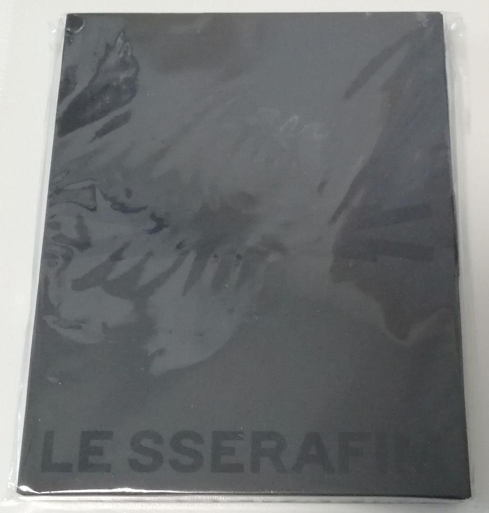 [USED] Le Seraphim The First Moment in Your Hands
