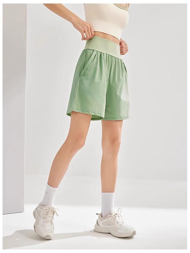 Women's Plus Size Quick Dry High Waist Sports Shorts - Summer Outerwear, Loose Fit, Running Capris.
