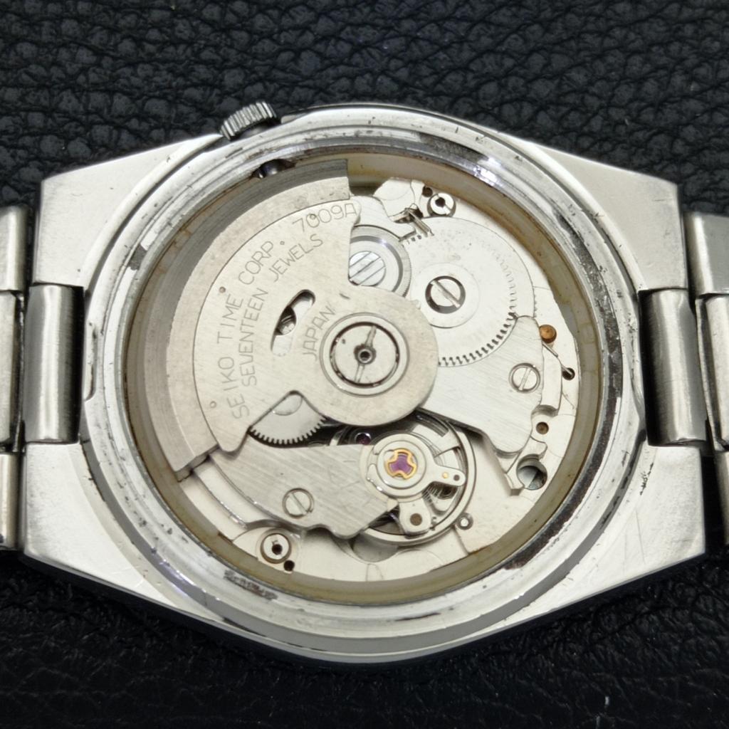 GENUINE VINTAGE SEIKO 5 AUTOMATIC 7009A JAPAN MENS RED DIAL WATCH A701675-5 R206c-a701675