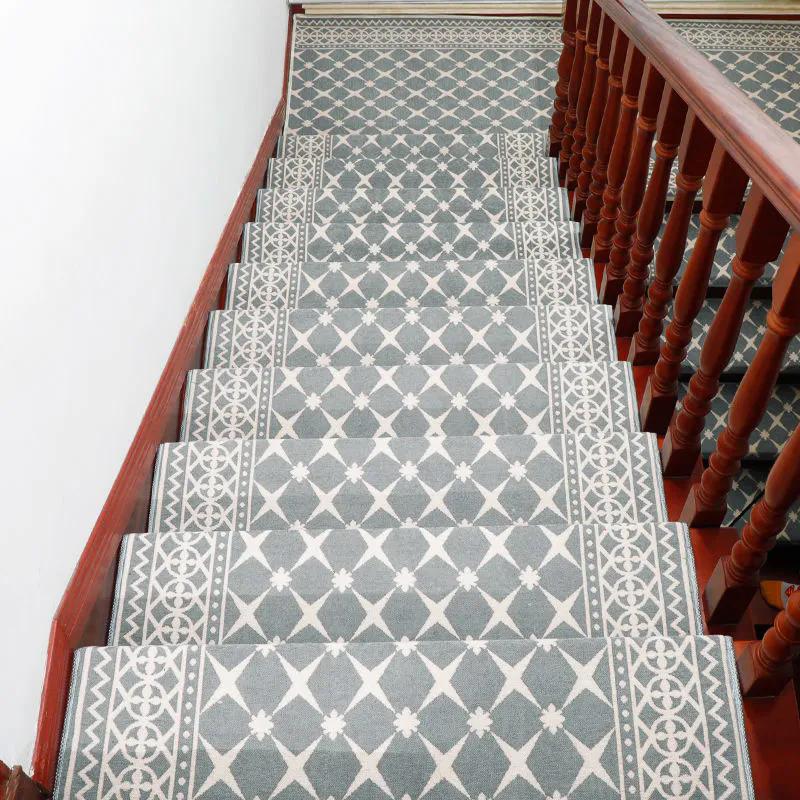 WTEMPO Non-adhesive Self-adhesive Non-slip Stair Mat Solid Household Step Pad Vintage European Style Stair Carpet