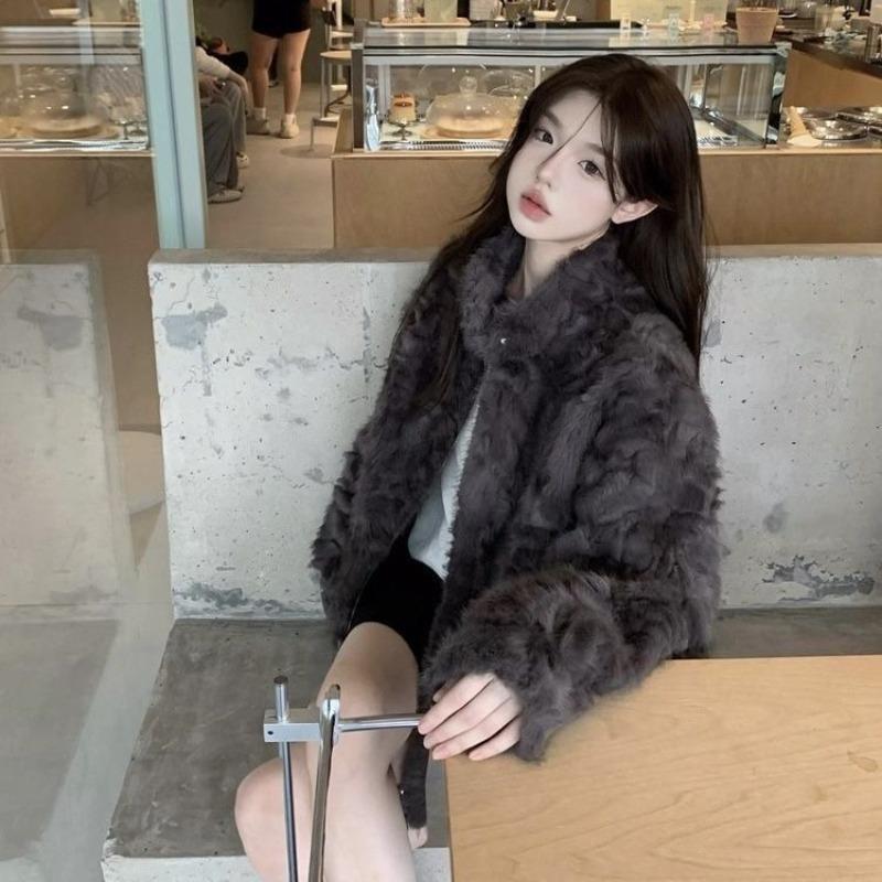 New Lamb Wool Coat Women's Environmentally Friendly Fur Loose and Thickened Short Stand-up Collar Coat In Winter with Cotton To Keep Warm