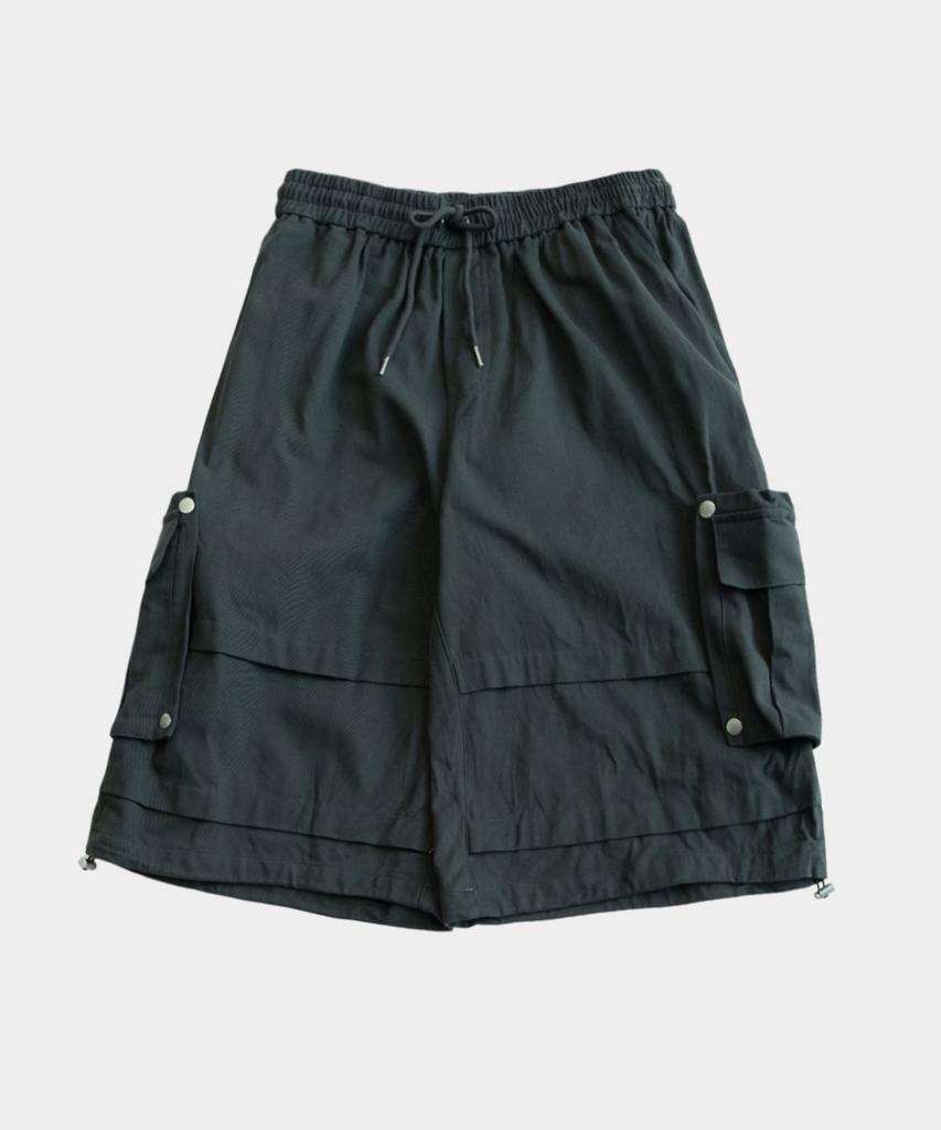 SOMEPLACE MAN Bermuda Doppel-Großtaschen Nieten-Akzente Oversize Halbe Cargohose Elastische Hosen_3 Farben