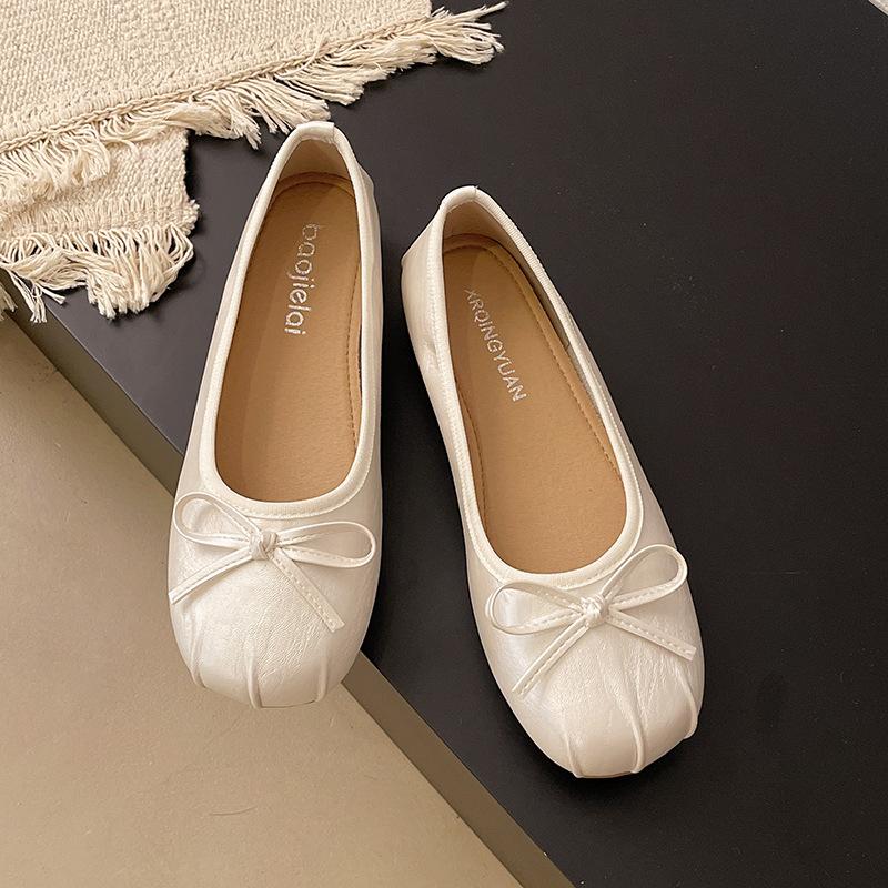 

Нишевая повседневная универсальная обувь на свиной ножке женская обувь 2025 новая весенняя обувь на подковообразном свином копытце туфли-лодочки 40 шампанского