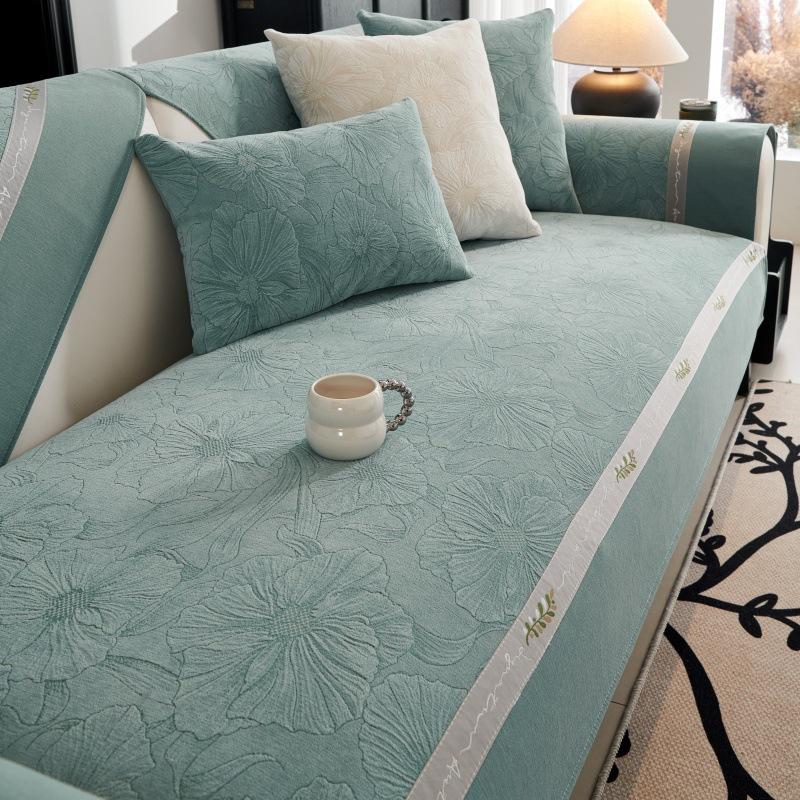 Chenille Jacquard Sofa Cushion Non-Slip Universal Four Seasons Living Room Straight Row Sofa Cover Backrest Towel