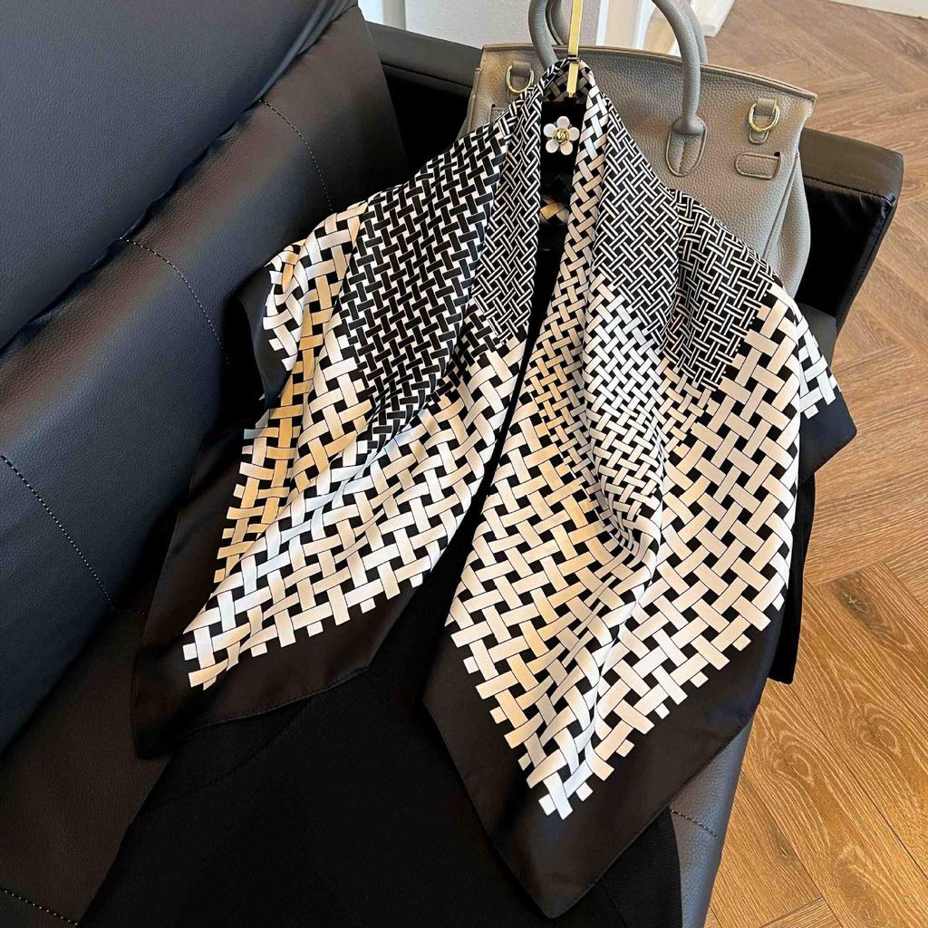 Square scarf 91CM large square scarf imitation silk satin scarf temperament women's shawl scarf headscarf windproof silk scarf thin