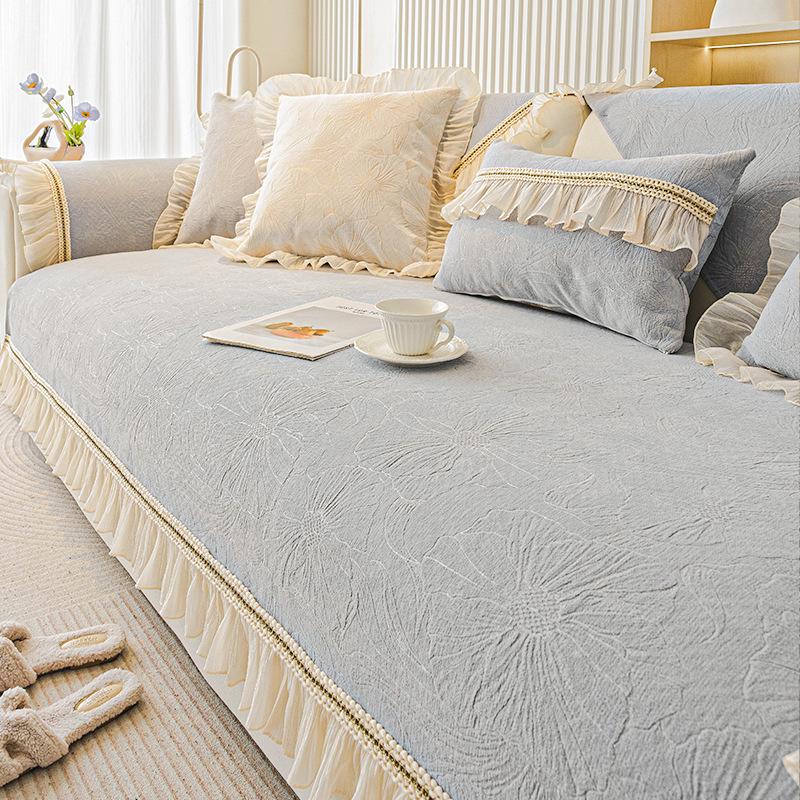 

Cream Wind French Special-Shaped Sofa Cushion, New Four-Season Universal, Advanced Sense, Irregular Seat Cushion, Non-Slip Cover, Striped 70*70cm