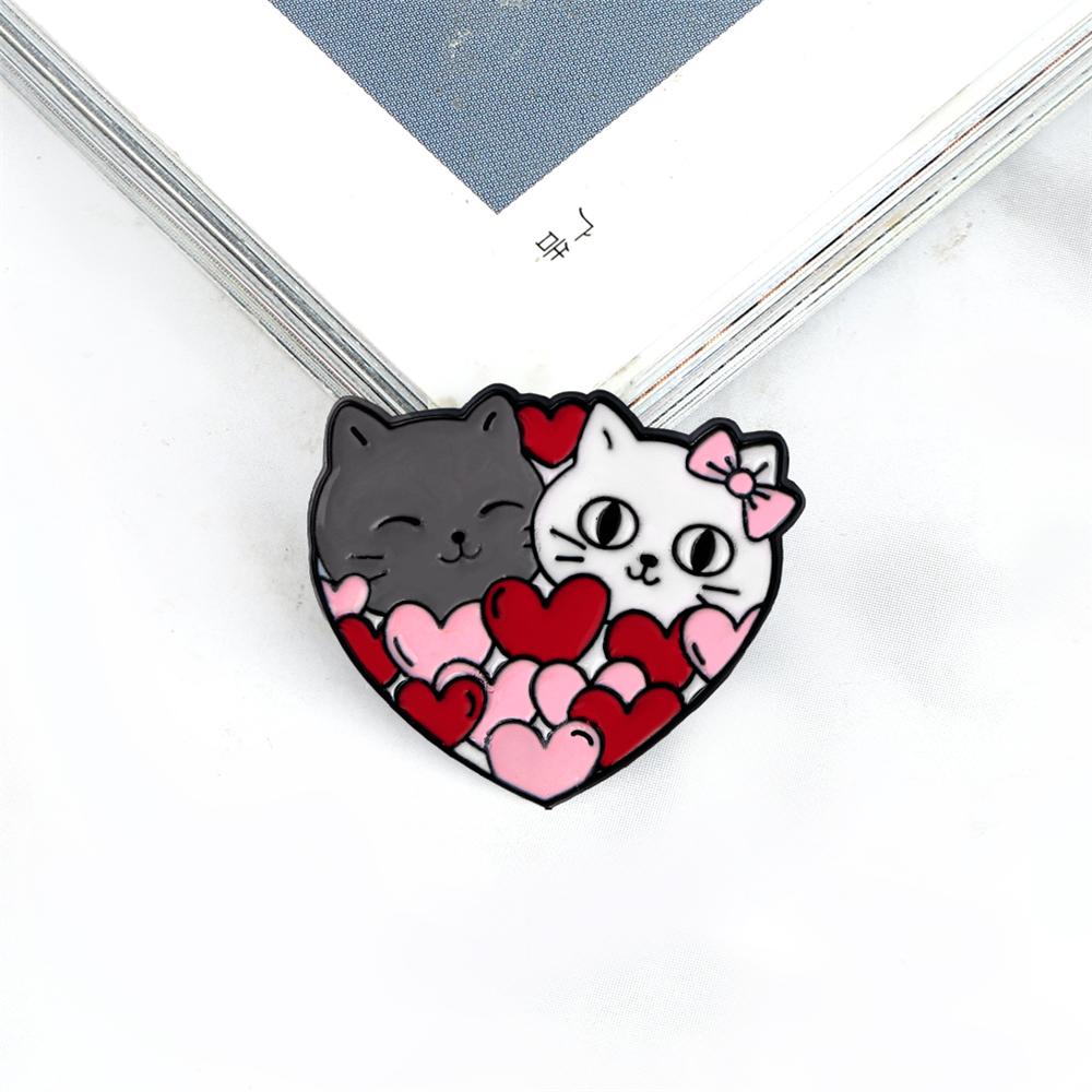 Cute Romantic Cats Love Collection Enamel Pins Cartoon White Kitten Heart Brooch Backpack Denim Lapel Badge Gifts for Girlfriend