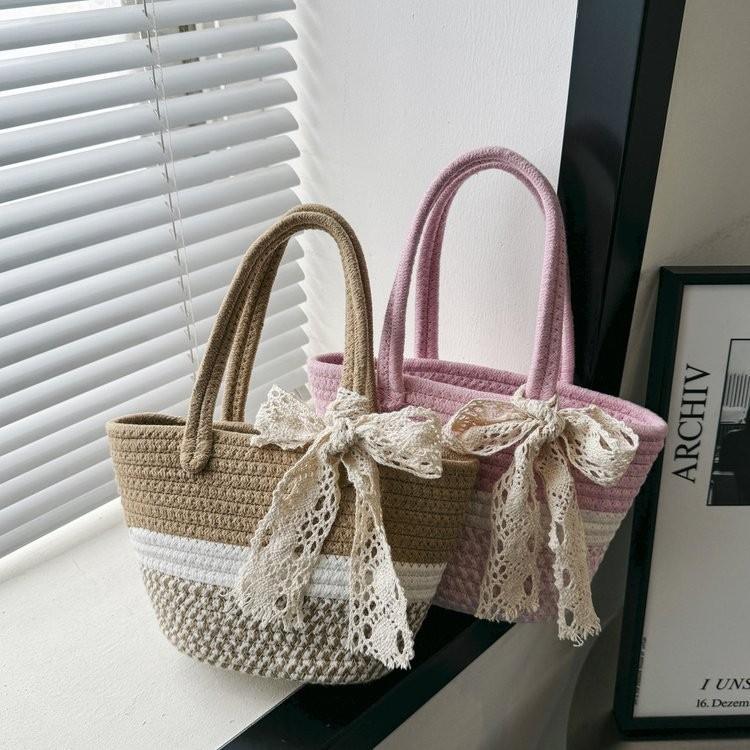 Chic Urban Minimalist Straw Tote Bag For Women Soft And Adorable Vacation Purse