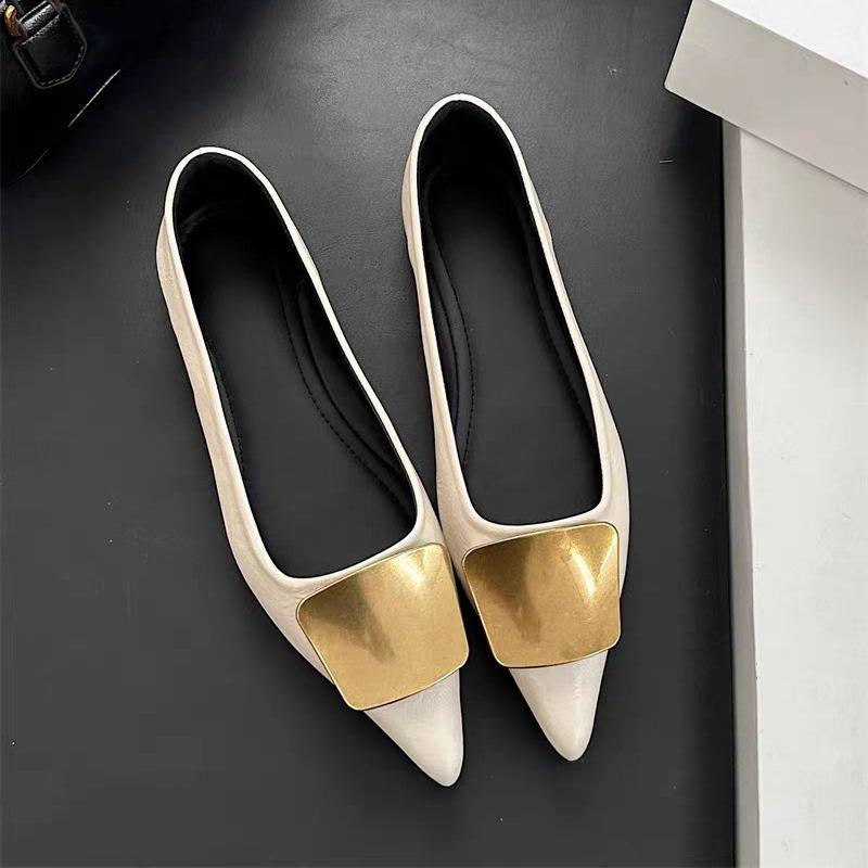 Damen Ballerinas 2025 Sommer Neu Einfarbig Stilvolle Damen Flachschuhe Spitzschuh Himmel Weibliche Slipper Leder