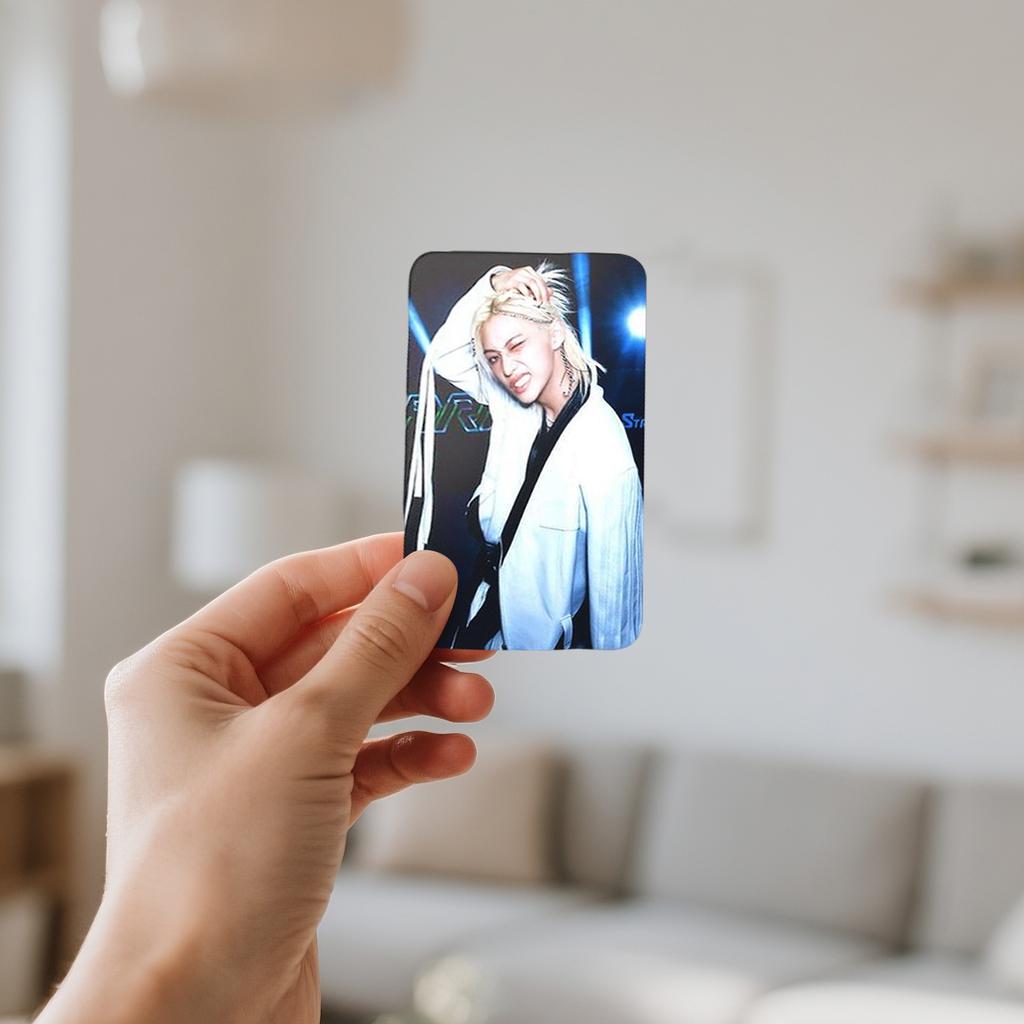Star Photo Card,Star Peripheral Keychain Sticker Small Card Hanging Rope Set, A Gift For Friends