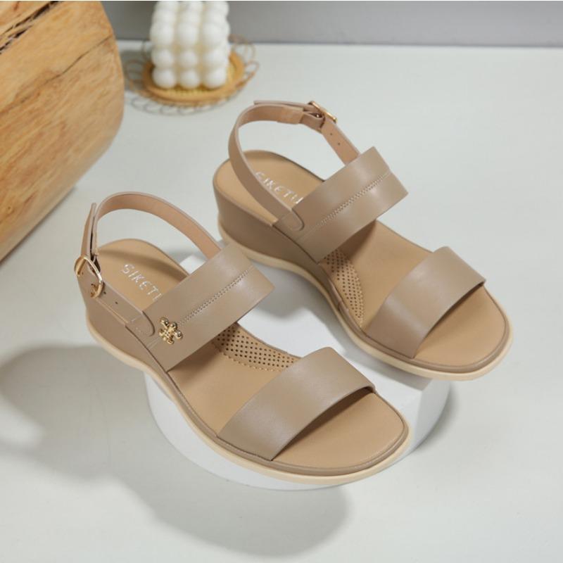 Sandals for Women 2026 Summer New Buckle Casual Women's Sandals for Beach and Beach Comfort Sloping Heel Sandal platform Heels