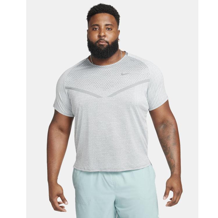 New Nike T Shirts Men Silver DM4753-084