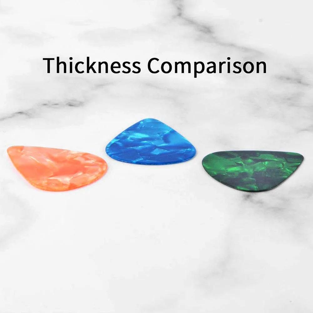 Guitar Capo and Pick Set Celluloid Picks Guitar Picks Essential Guitar Accessories for Musicians