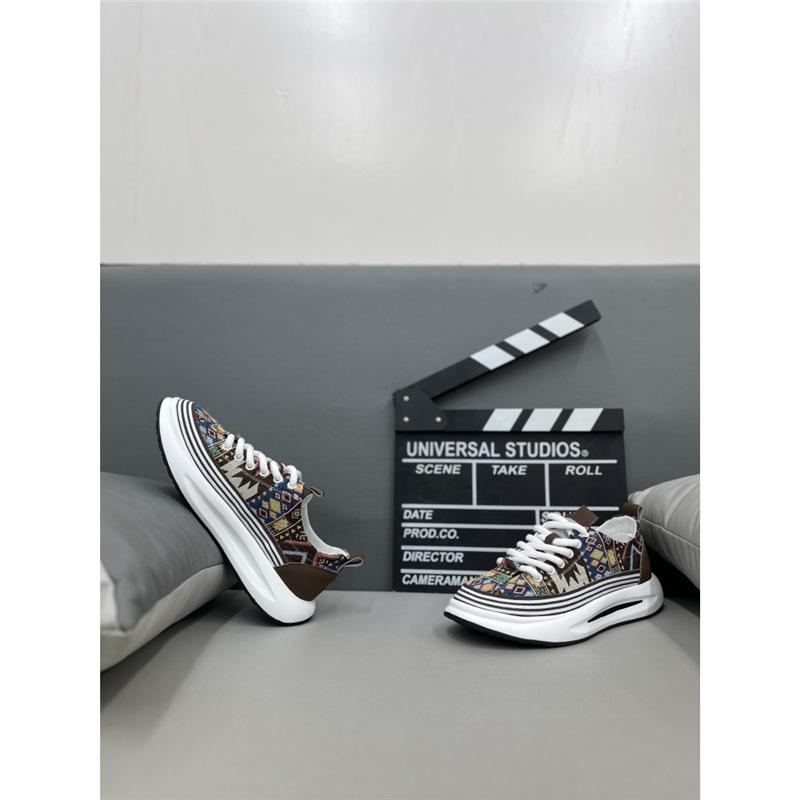 Summer new breathable embroidery thick-soled comfortable mid-top casual trendy shoes xs