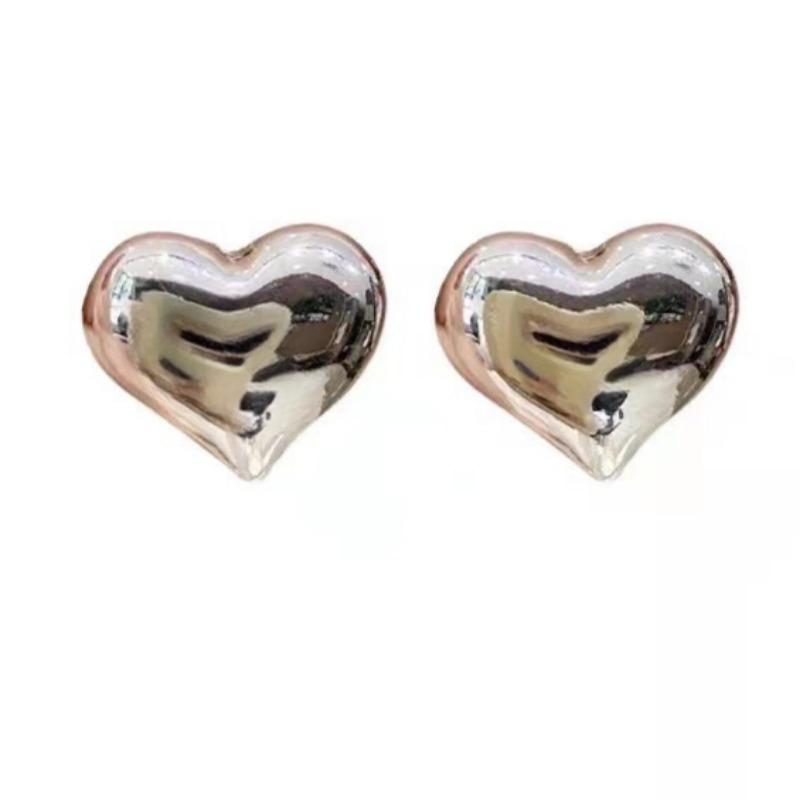 Fashionable Metal Heart-shaped Earrings with Temperament and Personality