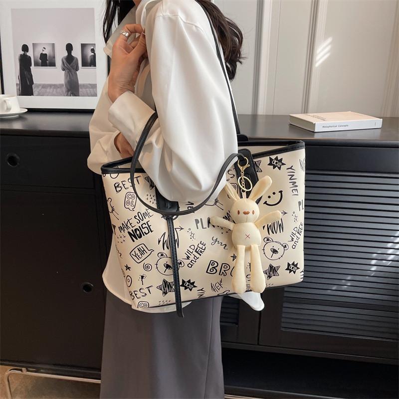 Fashionable Large Capacity Shoulder Bag For Women 2023 New Stylish Urban Minimalist Printed Tote Bag