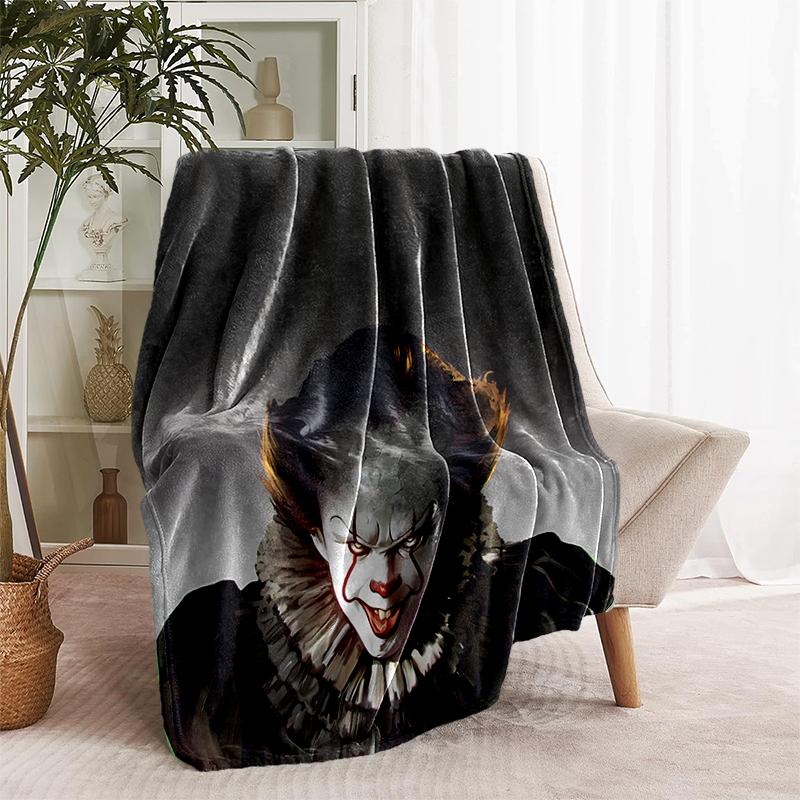 1pc Blanket Pennywise the Dancing Clown Print Design, Lightweight Blanket for Sofa, Bed- Soft &Warm, Gift for All Seasons Like Christmas, Halloween