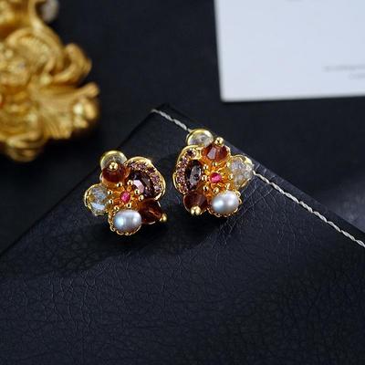 Exquisite Retro-Blumenstecker mit Süßwasserperlen - Elegantes Leichtes Luxusdesign
