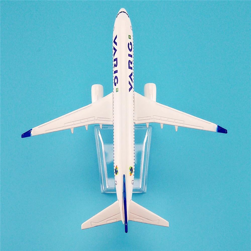 16cm Alloy Aircraft Model Brazil Boeing 737 Static Simulation Send Gift Collection Display Suitable For Table Decoration And