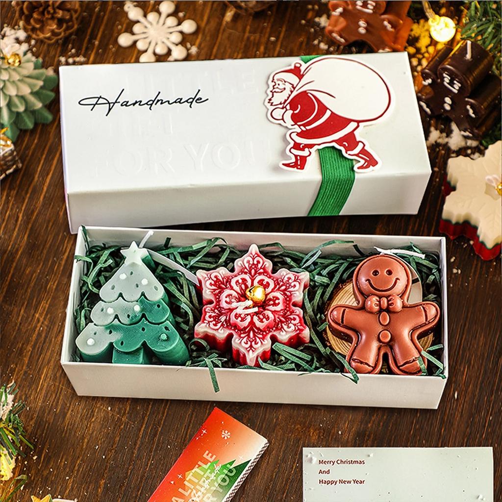 Weihnachtsgeschenkset Handgemachte Duftkerze Geschenkbox Weihnachtsbaum Rentier Strumpf Lebkuchenmann Grüne Handschuhe Schneemann