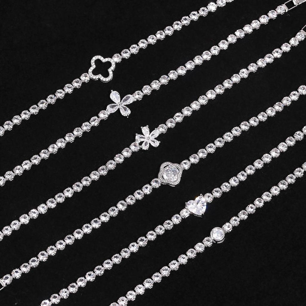 Stylish Diamond Bangle: Versatile & Trendy Niche Design