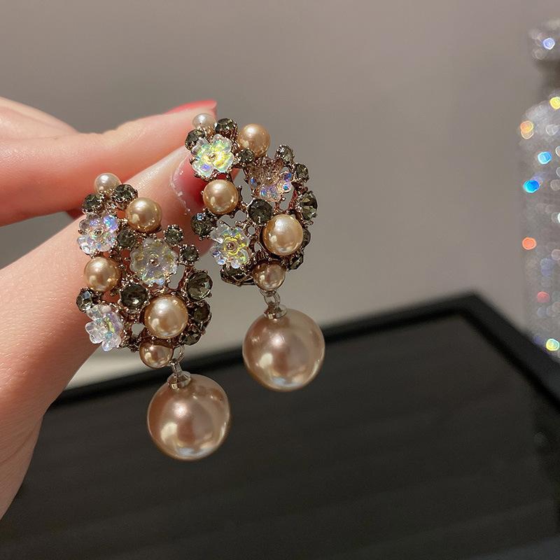 Silver Needle Diamond Pearl C-Shaped Earrings French Retro Premium Temperament Earrings Personality Light Luxury Earrings Women