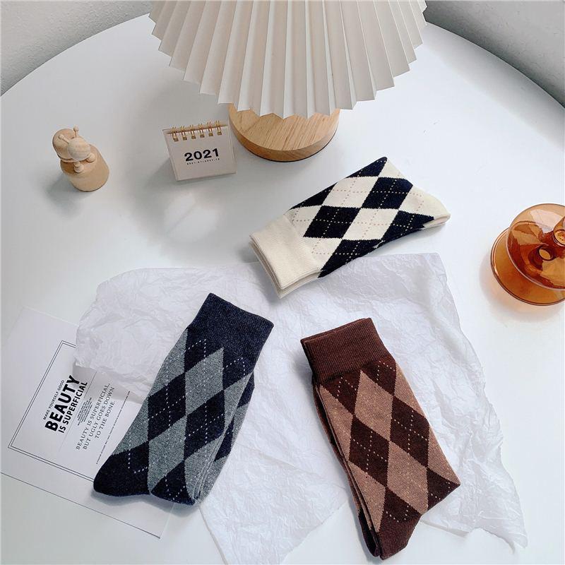 Calzini da donna a mezza gamba con motivo argyle, Primavera/Autunno, Stile Giapponese Retrò Color Caffè