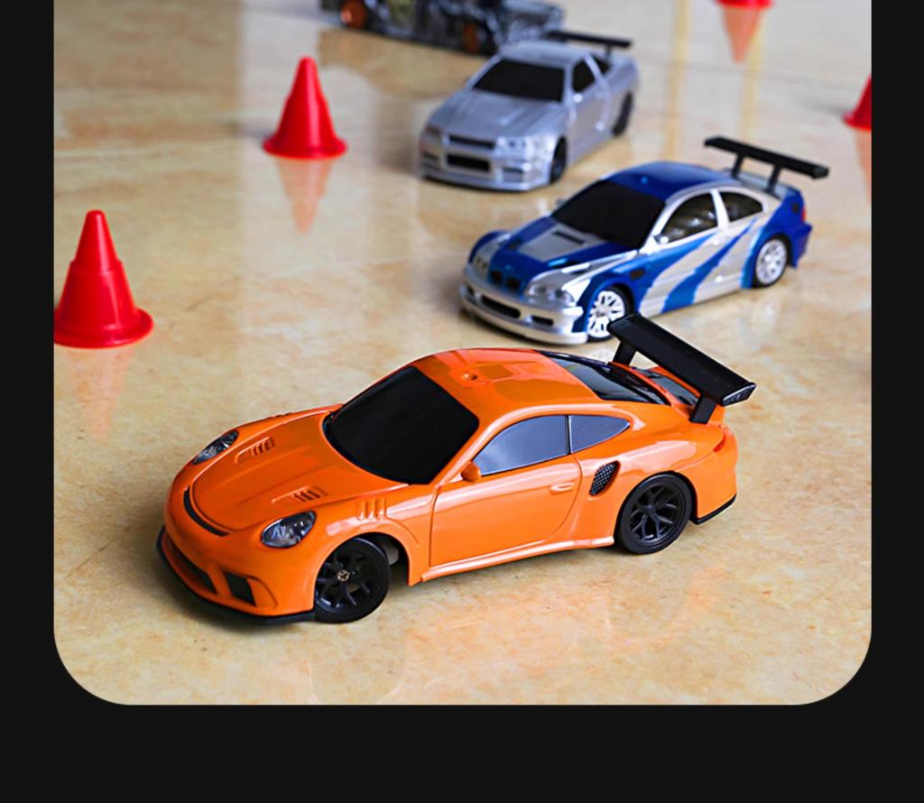 1:43 Scale Four-Wheel Drive Drift RC Car, Rechargeable Electric Mini Racing Toy for Kids