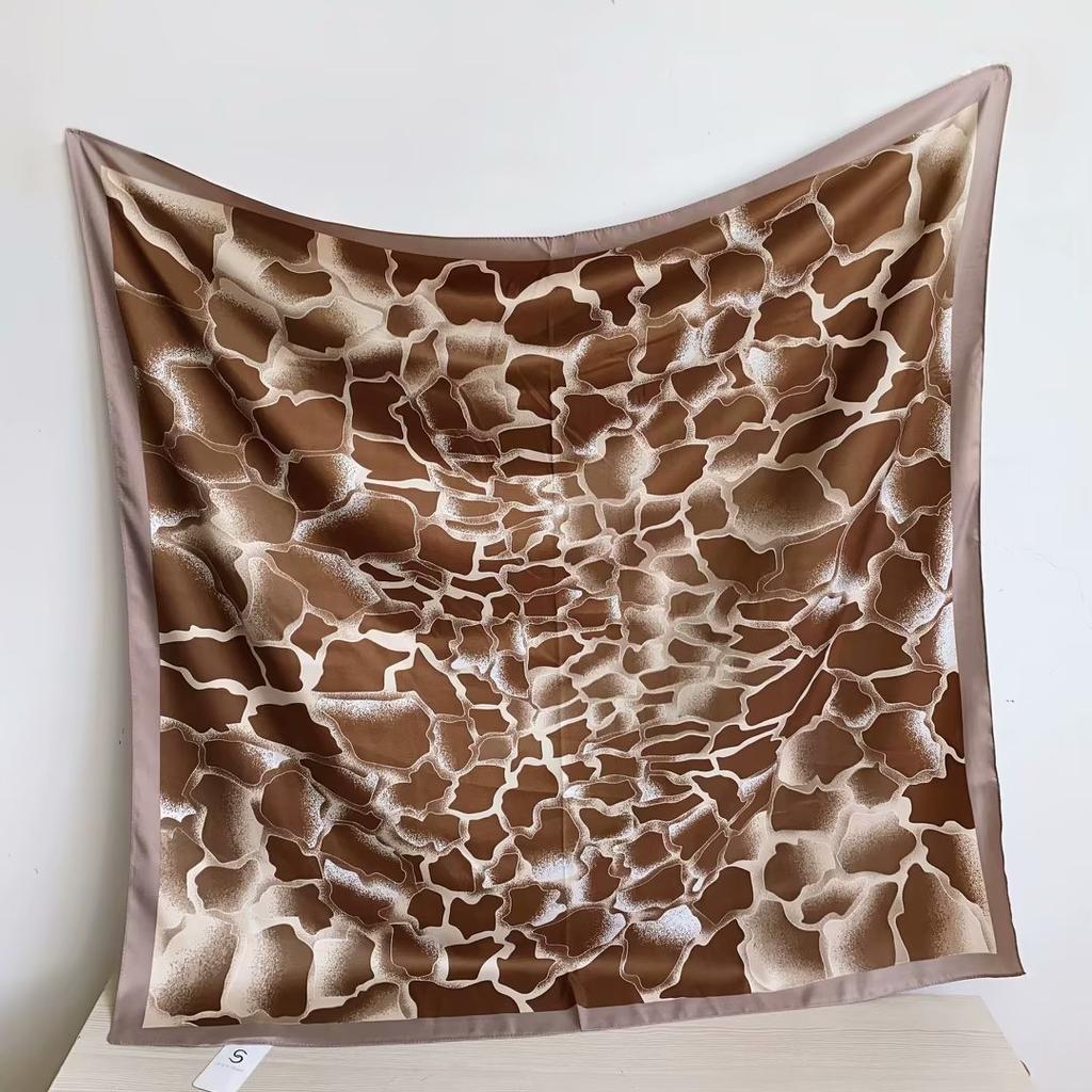 Print Satin Silk Square Scarf Hijab Women Bandana 90Cm Headscarves Neckerchief Ladies Muffler Shawl Wrap Foulard Headband