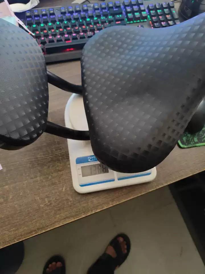 Super pohodlné sedlo pro elektrickou tříkolku s opěrkou