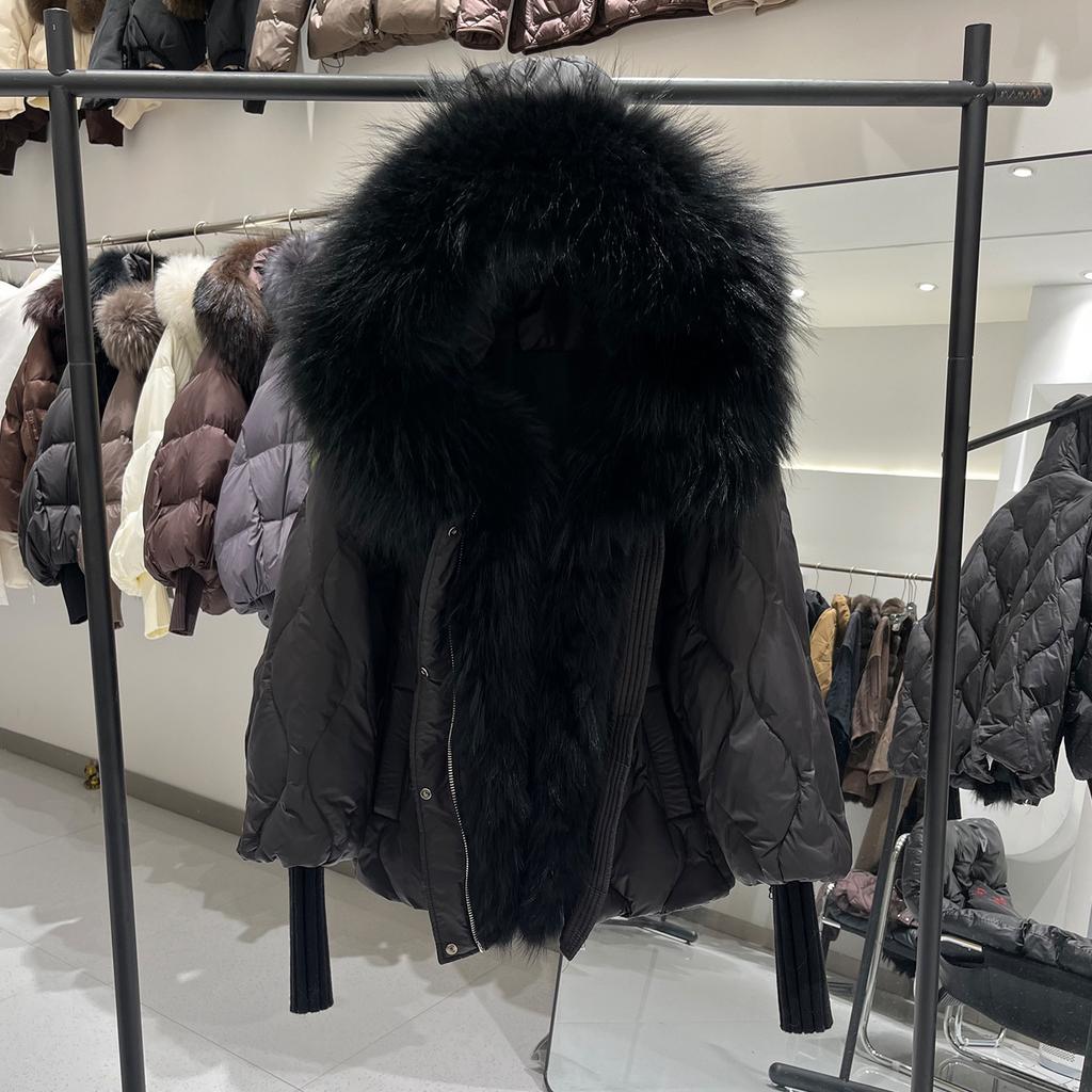 Winter New Natural Fox Fur Collar Hooded Down Jacket Women's Short Thickened Warm Loose Fur Jacket