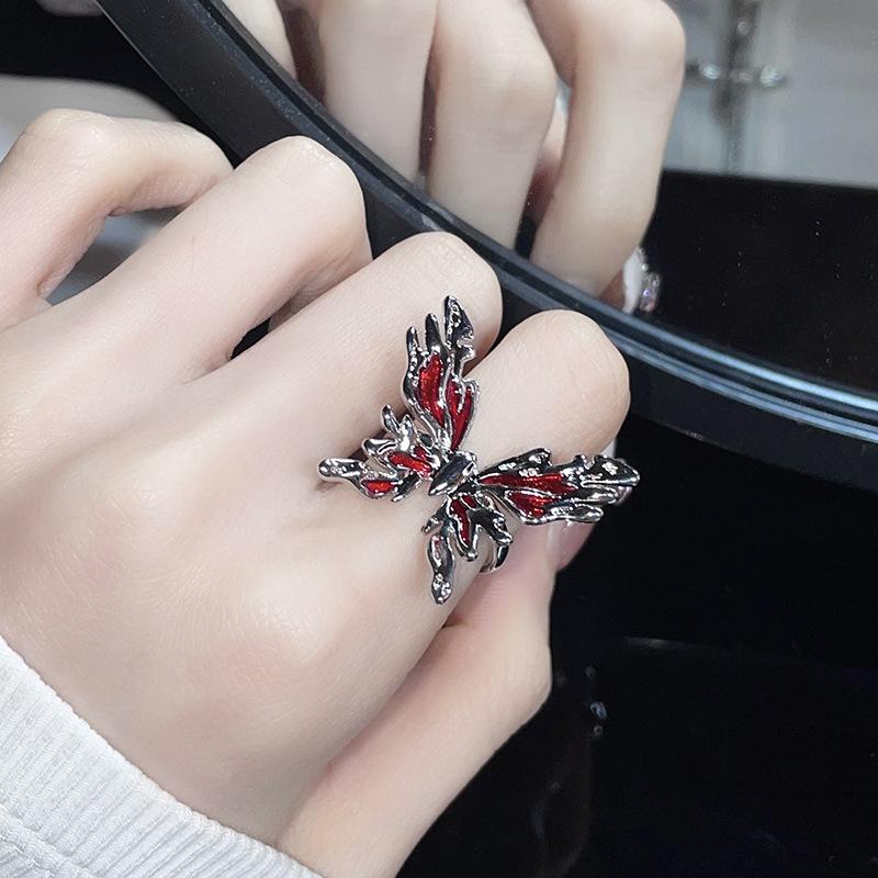 Vintage Punk Metall Svart Rose Flytende Sommerfugl Åpningsring for Kvinner Overdreven Justerbar Dyre-ring Estetiske Smykker