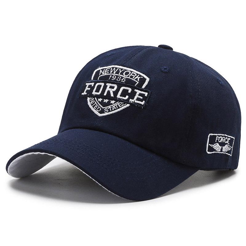 Retro Korean Letter-Embroidered Baseball Cap - Unisex Duckbill Hat for Autumn/Winter