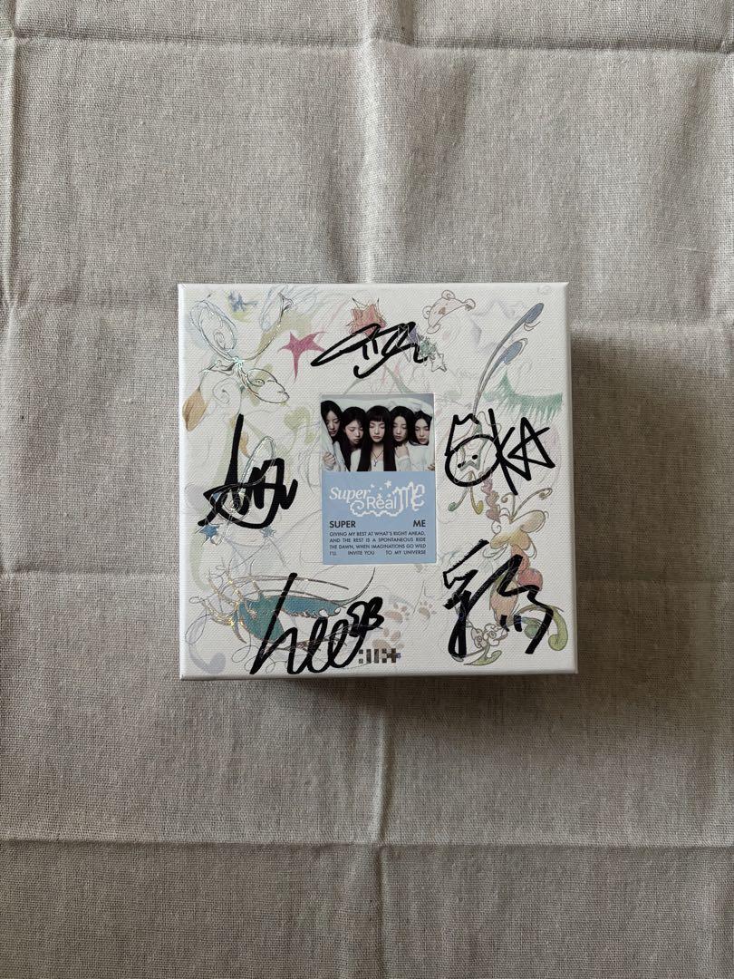 

[USED] illit signed album