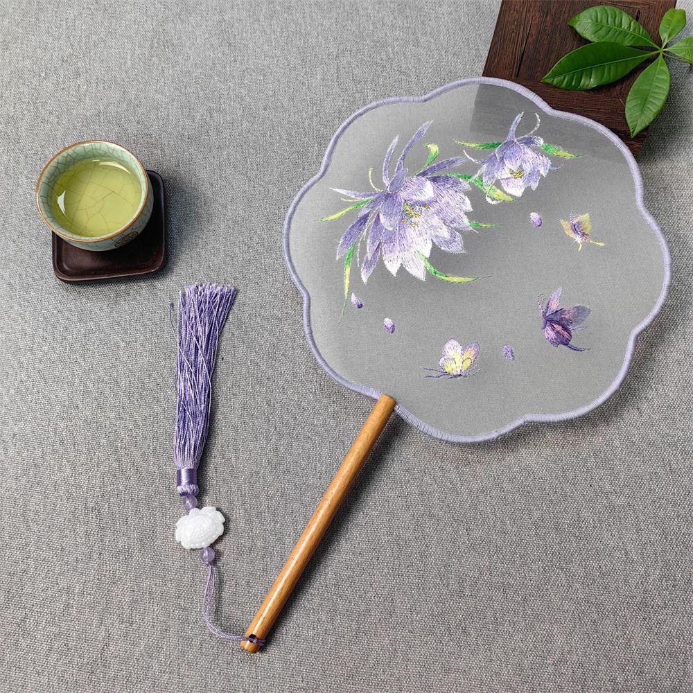 Flower Embroidered Silk Round Fan Chinese Hand Fans with Wooden Handle Tassel Wedding Party Dance Accessories Home Decor