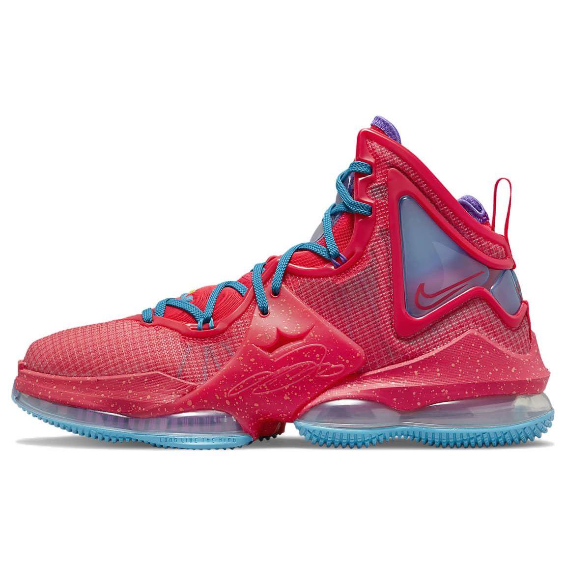 

Кроссовки унисекс Nike LeBron 19 Kings Crown Red Siren-Red Laser-Blue CZ0203-600 43