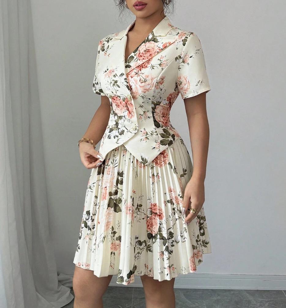 Women s Short Sleeve V-Neck Blouse and Pleated Skirt Set with Floral Print S белый