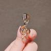 Elegant Pearl Brooch - High-End Minimalist Clothing Accessory