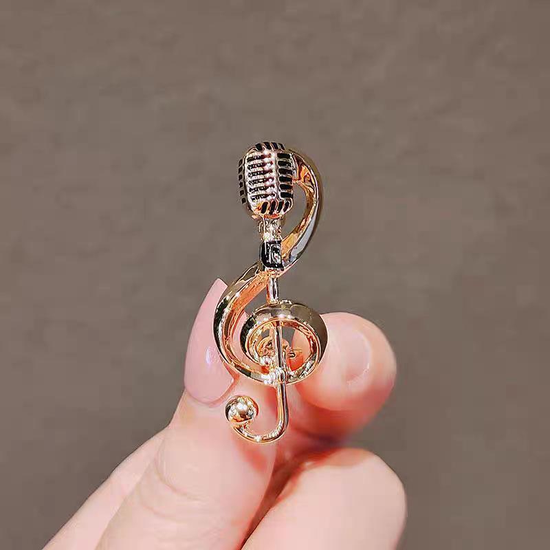 Elegant Pearl Brooch - High-End Minimalist Clothing Accessory