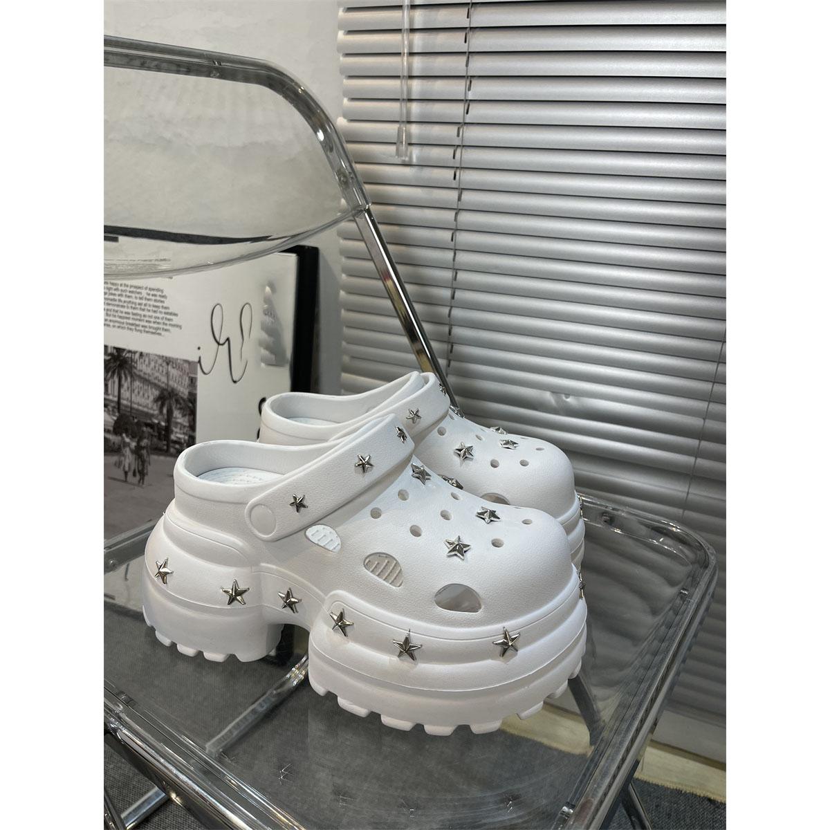 

Женские летние сандалии на высоком каблуке 10 см, массивные сабо с подвесками в виде звезд, садовая обувь, водонепроницаемые пляжные сандалии для бассейна, мюли, тапочки 39 белый