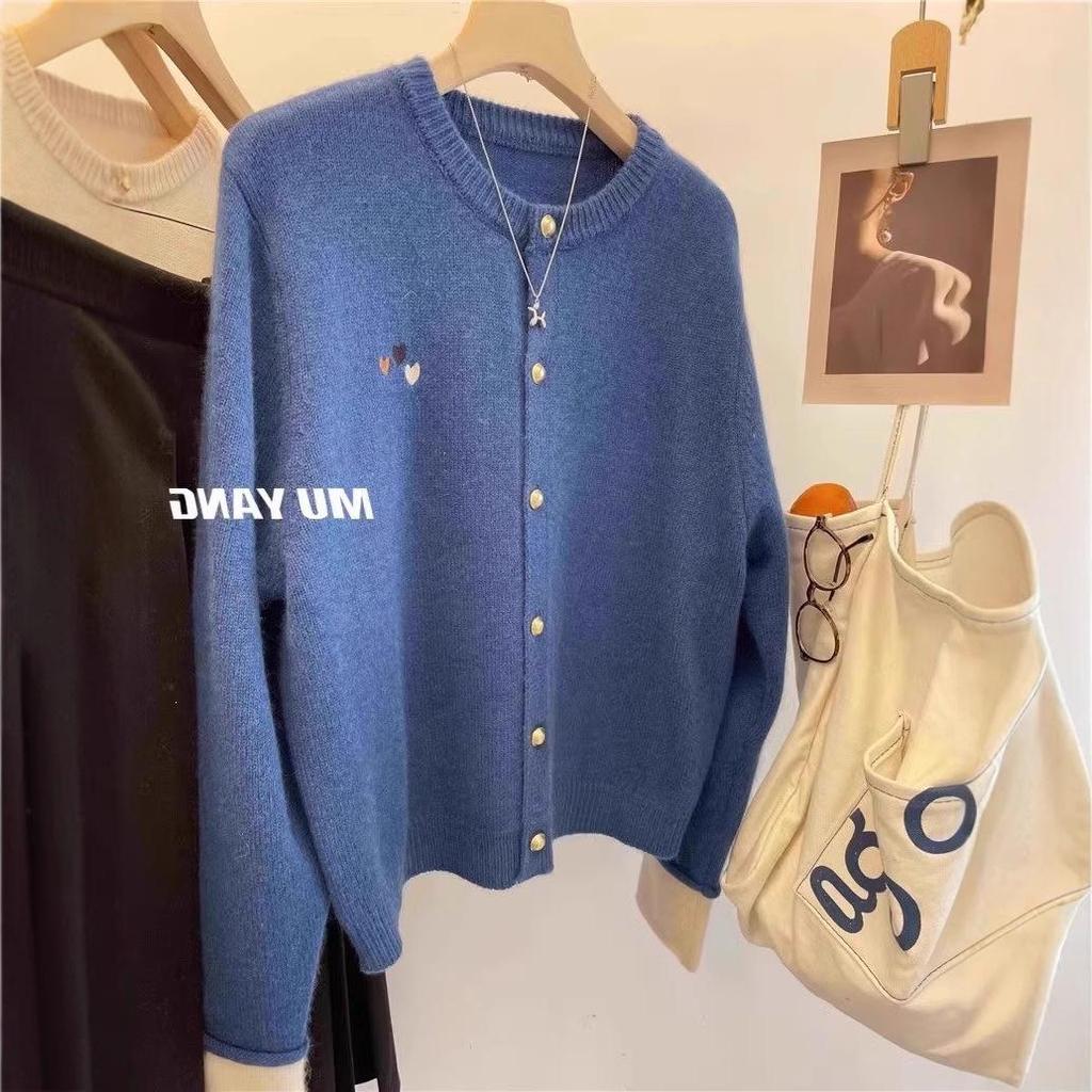 Autumn/Winter Wool Knit Cardigan: Stylish Patchwork Heart Embroidery