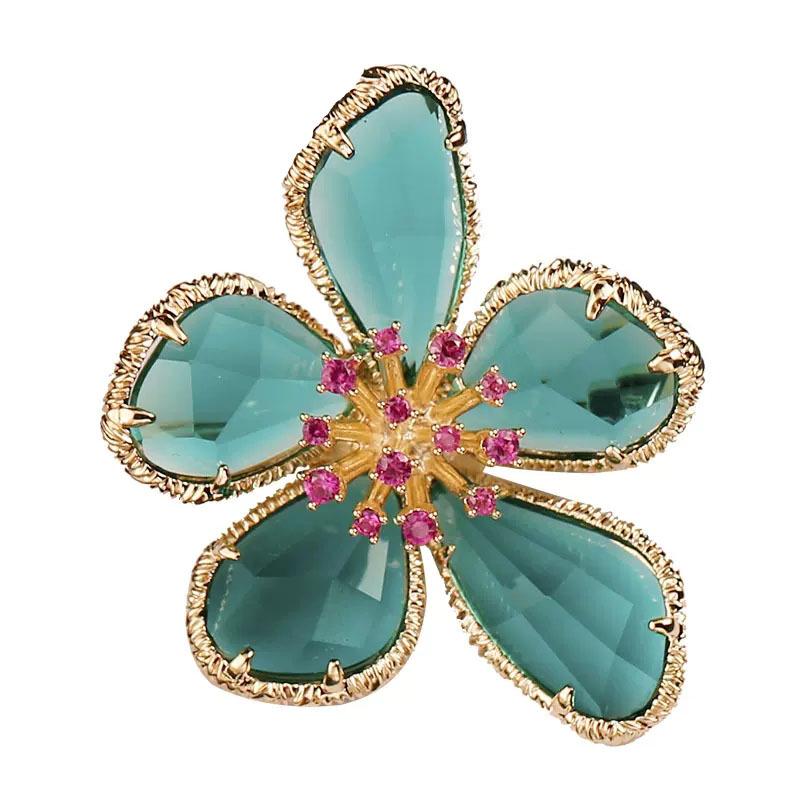 Elegant Crystal Flower Brooch for Women – Exquisite Corsage Coat Pin Gift