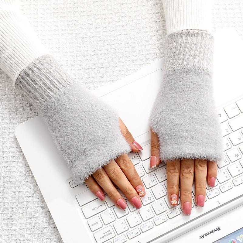 New Solid Color Winter Half Finger Gloves Women Girls Mink Fleece Plush Knitted Soft Finger-less Gloves Wrist Mittens Writing