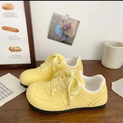 2024 Explosiva Nya Höst Lätta Dam Mjuksulade Casual Retro Board Shoes Sneakers Dam