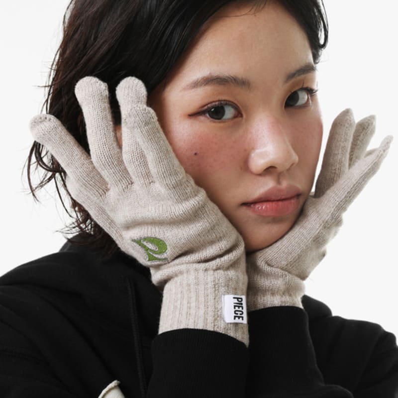 PIECEMAKER P LOGO SMART GLOVES (4COLORS)
