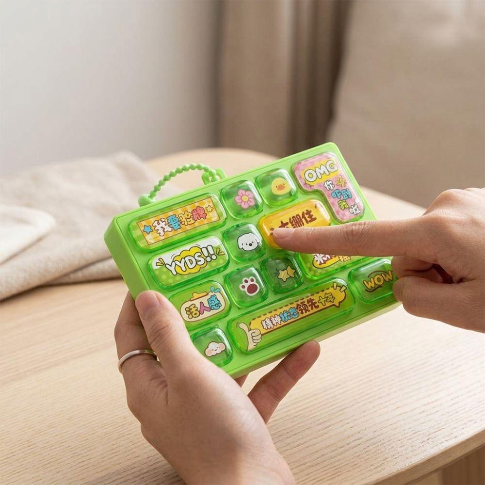 Animals Mechanical Keyboard Fidget Toy Plastic Mini Keyboard Bag Charm for Kids and Adults